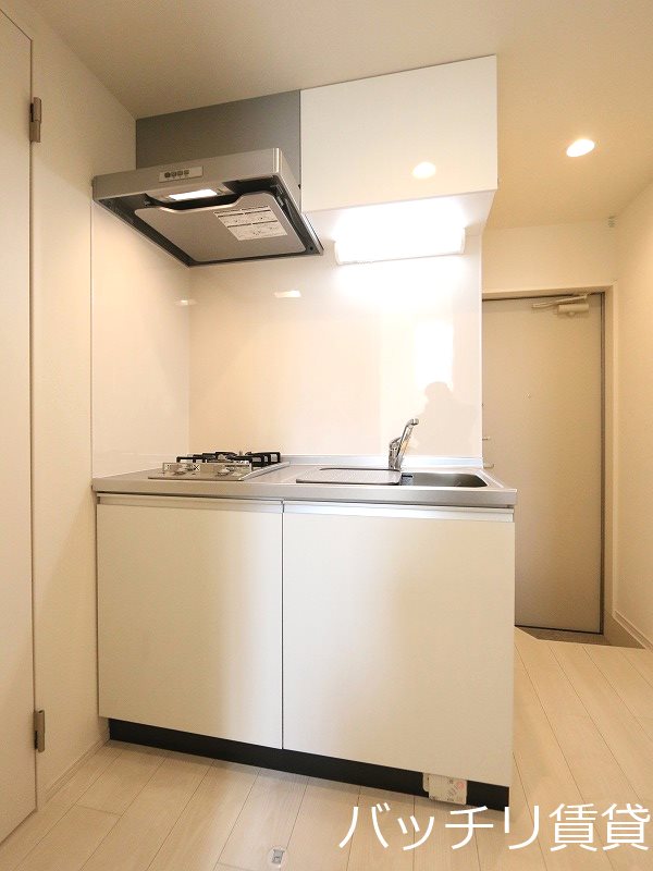 キッチン　同型タイプの為、現状を優先致します。