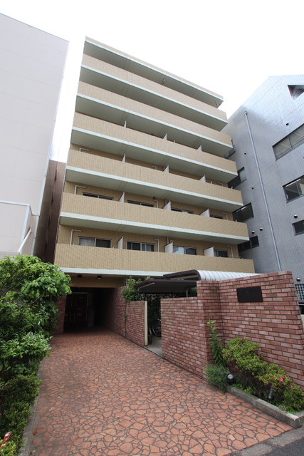 建物外観　おしゃれな外観ですね♪