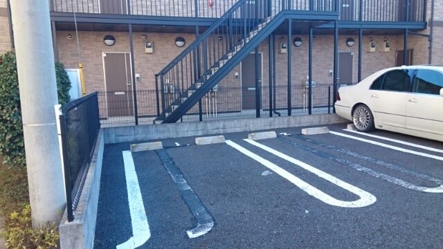 駐車場　駐車場完備です