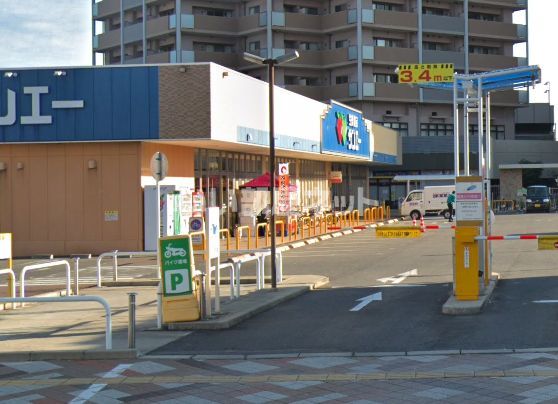 スーパー　（株）スーパーサンエー東岸和田店（スーパー）まで1050m
