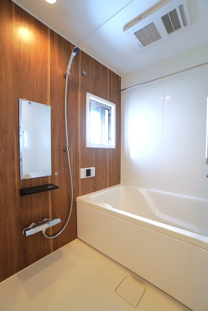 バス・シャワールーム　※写真は同タイプ住戸です。