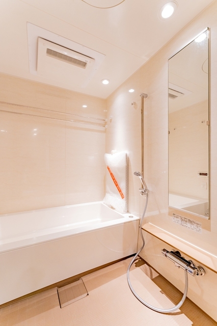 バス・シャワールーム　※写真は同タイプ住戸です。