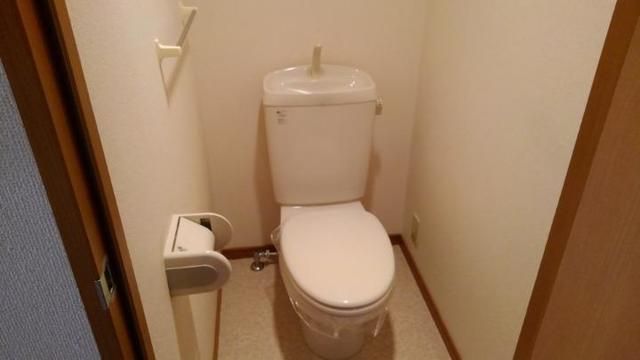 レジデンス佳世のトイレ写真
