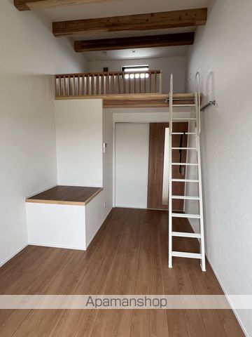 LOFT SOLALAの居間写真