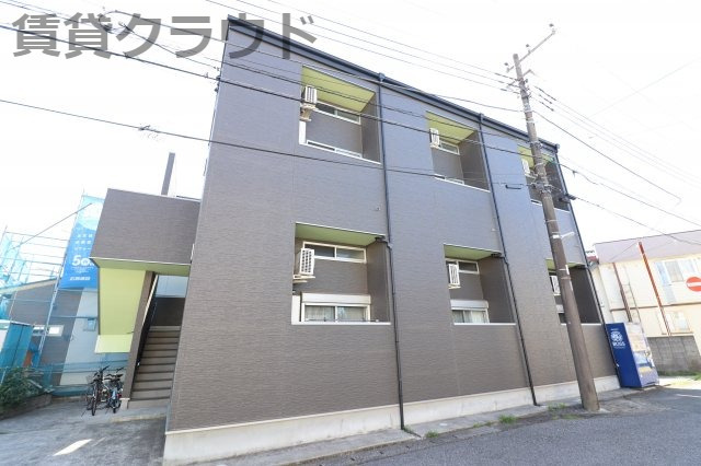 建物外観　Coolな外観がお出迎え♪