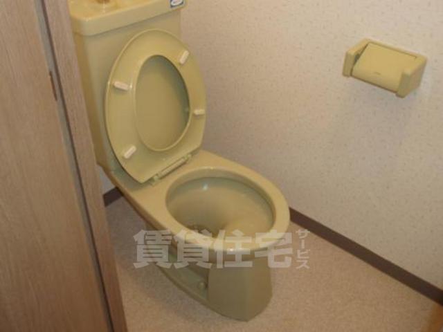 地下鉄今里筋線 今里駅 徒歩3分 10階建 築30年のトイレ写真