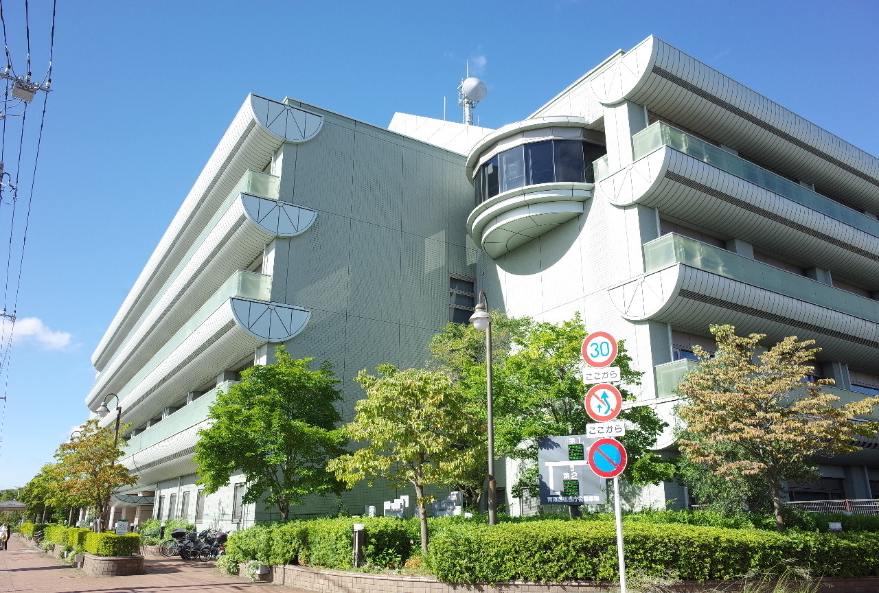 役所　横浜市青葉区役所（役所）まで521m