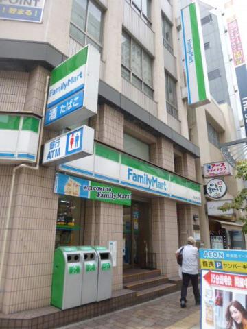 コンビニ　ファミリーマート／中山下店（コンビニ）まで270m