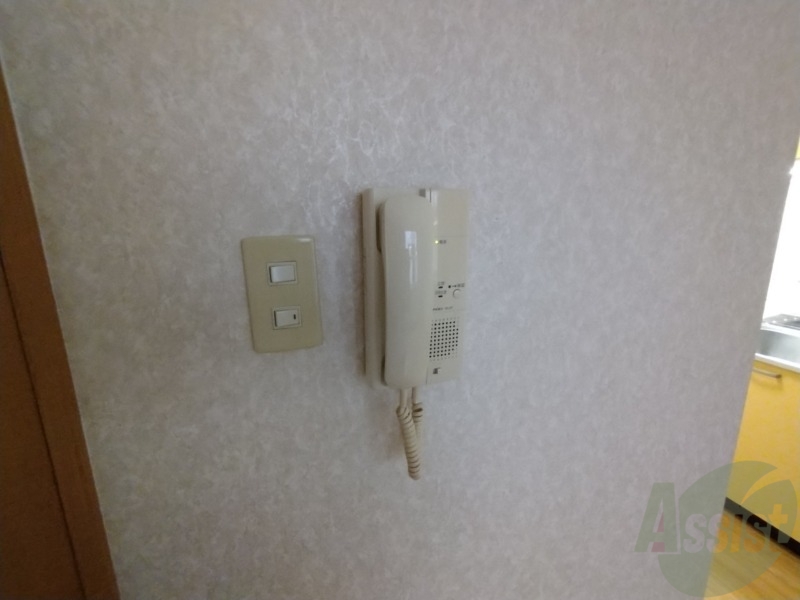 セキュリティ　インターホンは通話ができるので急な訪問があっても安心です。