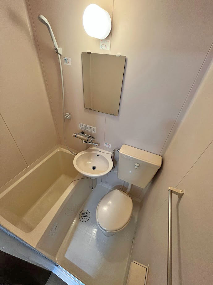 バス・シャワールーム