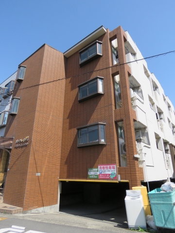 堺市堺区車之町西のマンションの建物外観