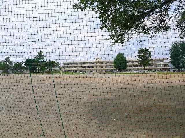 【桐生市相生町のアパートの小学校】