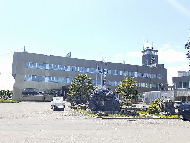 役所　上富良野町役場（役所）まで350m