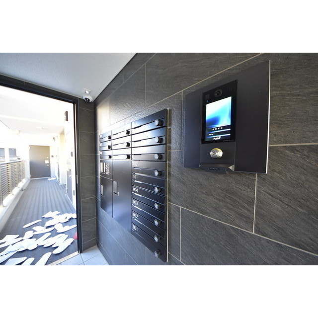 エントランス　エントランス