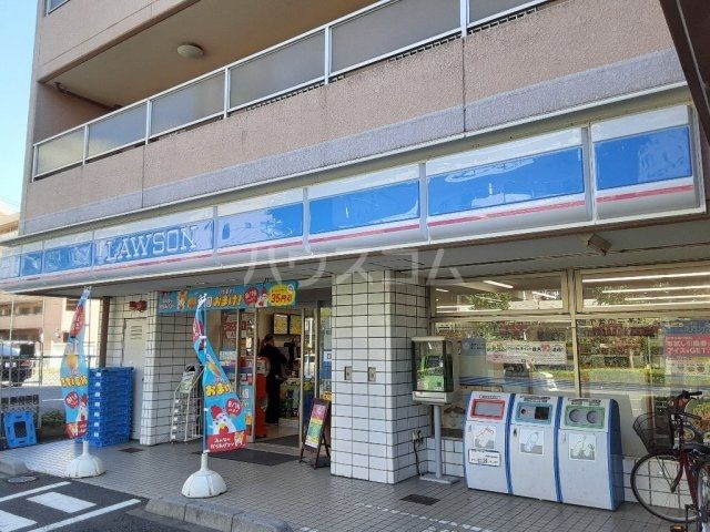 【松戸市新松戸南のアパートのコンビニ】