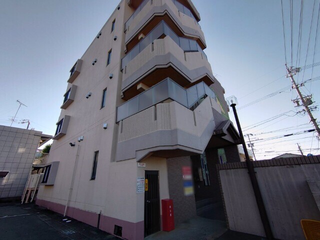 浜松市中央区小豆餅のマンションの建物外観