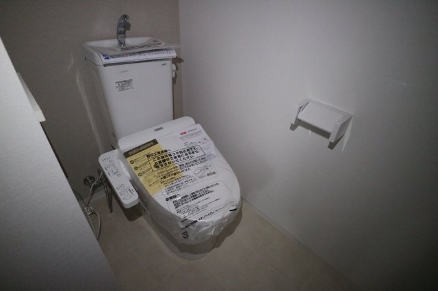 トイレ　同一タイプです。