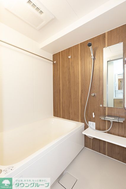 バス・シャワールーム　※写真は同タイプ住戸です。