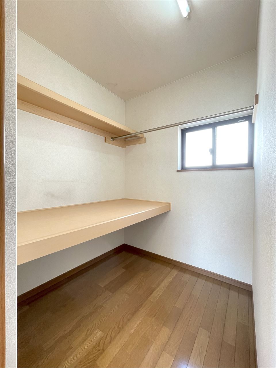 収納　ウォークインクローゼット