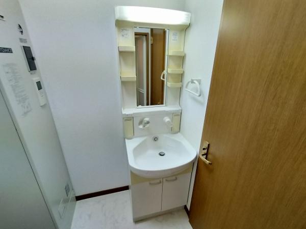 洗面設備　洗面台！