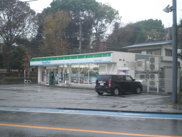 コンビニ　ファミリーマート 宇都宮市文化会館前店（コンビニ）まで431m