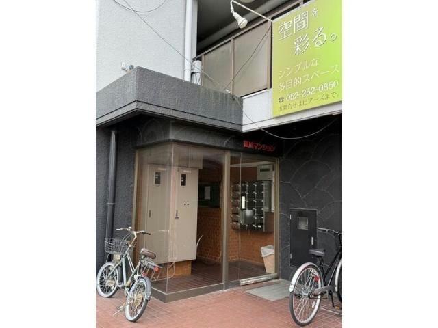 エントランス　エントランス部分