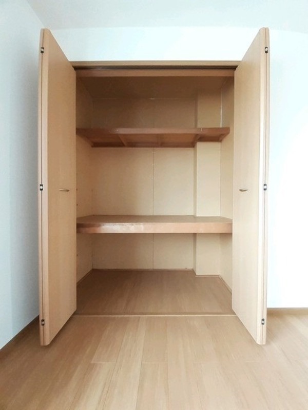 収納　図面と現状に相違がある場合には現状を優先