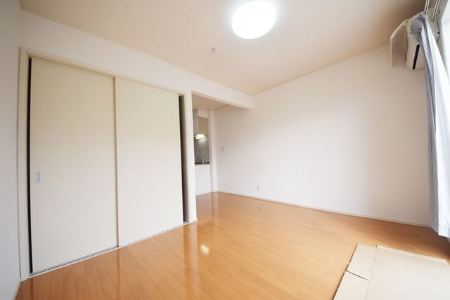 その他部屋・スペース　★6帖洋室★