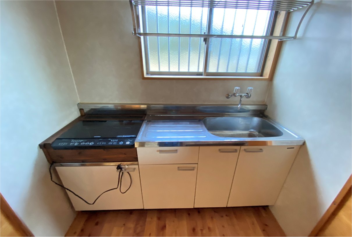 キッチン　ＩＨコンロ付です