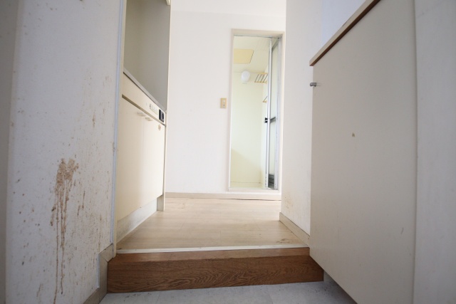 玄関　※参考写真です。現状優先となります。