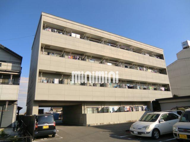 建物外観　南向きで日当りの良い建物です。