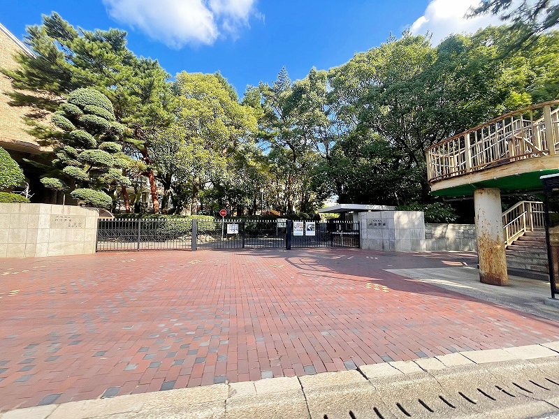 小学校　☆明治学園小学校（小学校）まで500m
