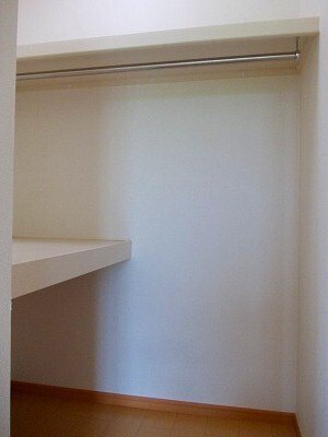 収納　トイレはこちらに