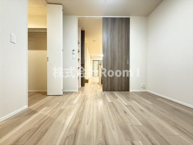 居室・リビング　ゆったりした洋室です