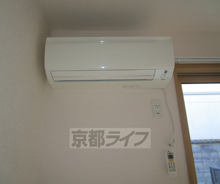 その他設備　エアコンになります。