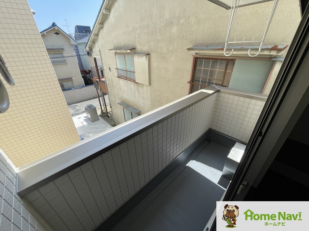 バルコニー　東向きです。