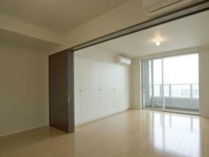 居室・リビング　写真は同タイプ住居です。