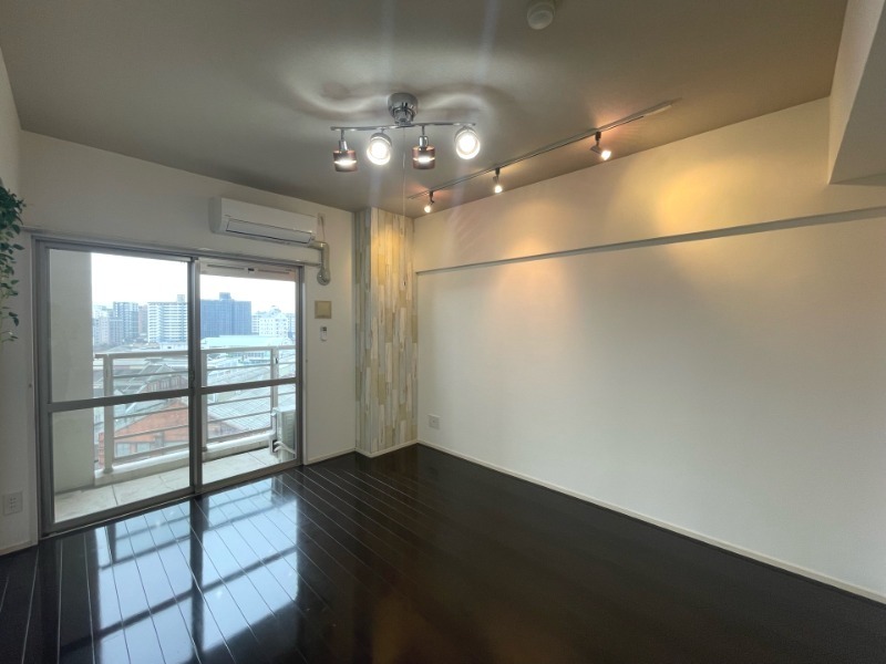 居室・リビング　別号室イメージ