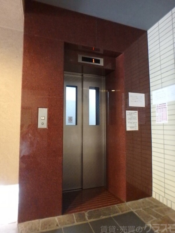 ロビー　エレベーターがございます♪