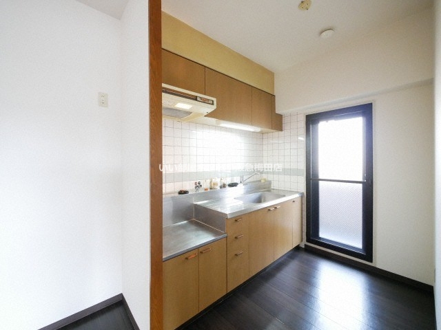 キッチン　画像と現状が異なる場合は現状優先となります。