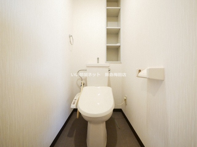 トイレ　画像と現状が異なる場合は現状優先となります。