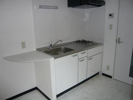 キッチン　※別室の写真です