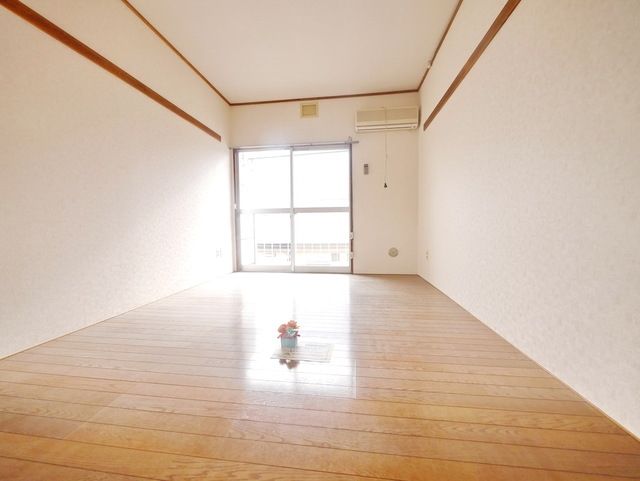 居室・リビング　★タウンハウジング多摩センター店までお問い合わせください★