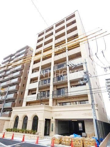 建物外観　鉄筋コンクリート造10階建て