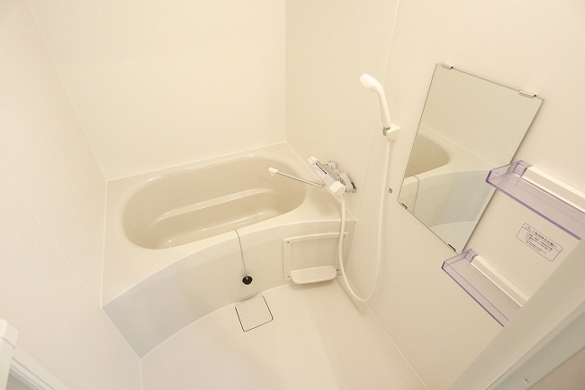 バス・シャワールーム　※別部屋のイメージ写真です。