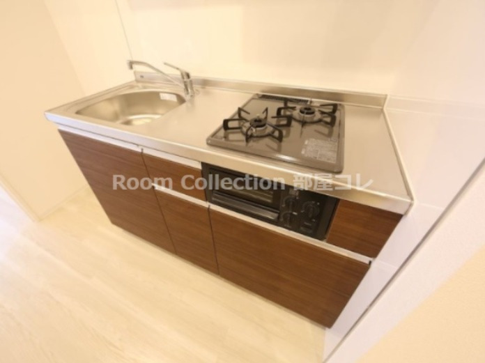 キッチン　※同物件他部屋写真 反転の場合有