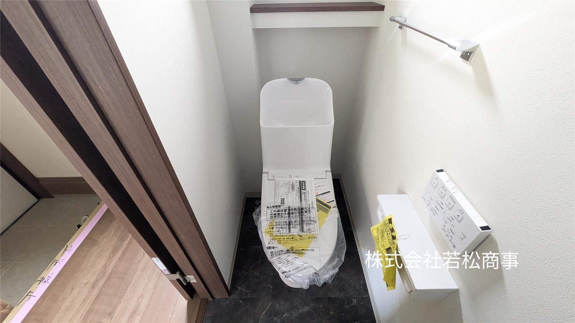 トイレ　ウォシュレット・手洗い器付きで衛生的です☆1・２Ｆにトイレ完