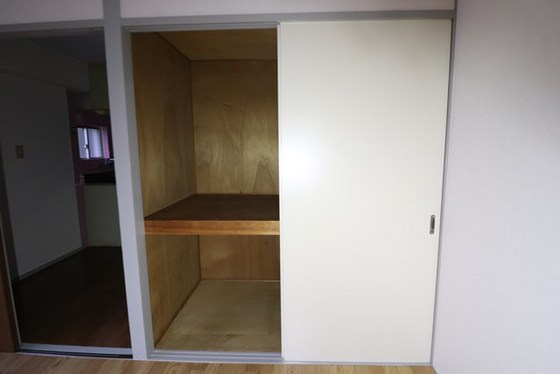 収納　※別室の写真です