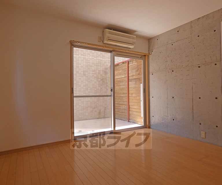 居室・リビング　綺麗なお部屋です。