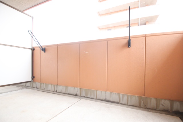 バルコニー　※別室の参考写真の為、現況優先です。